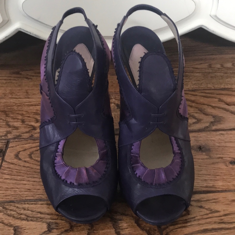 Nicholas Kirkwood purple open toe heels